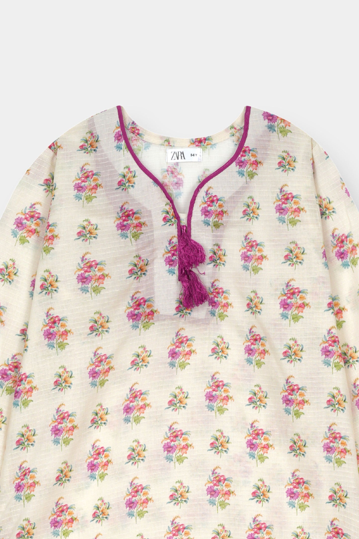 Girls Cream Floral 2 Piece Kurta Set with Lace Detail