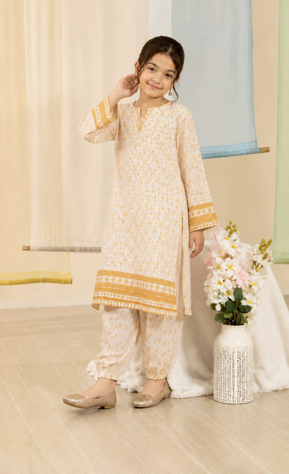 Nael Ivory Set