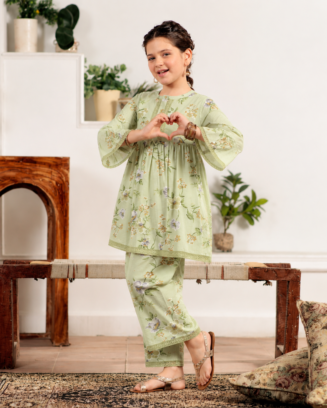 ETHNIC WEAR