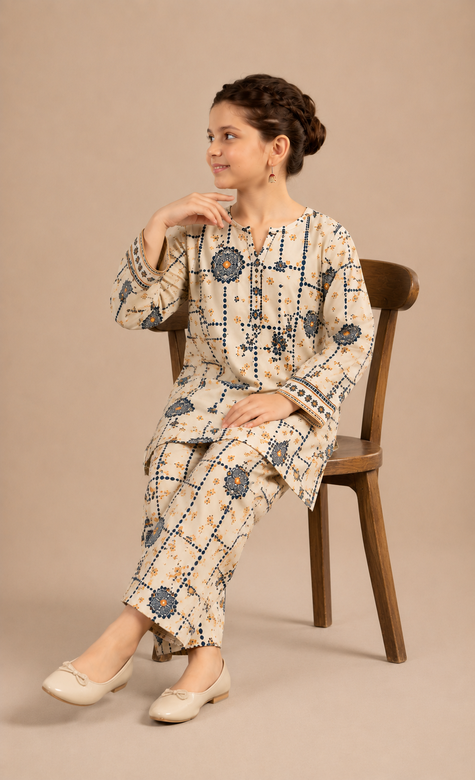 Beige & Navy Printed