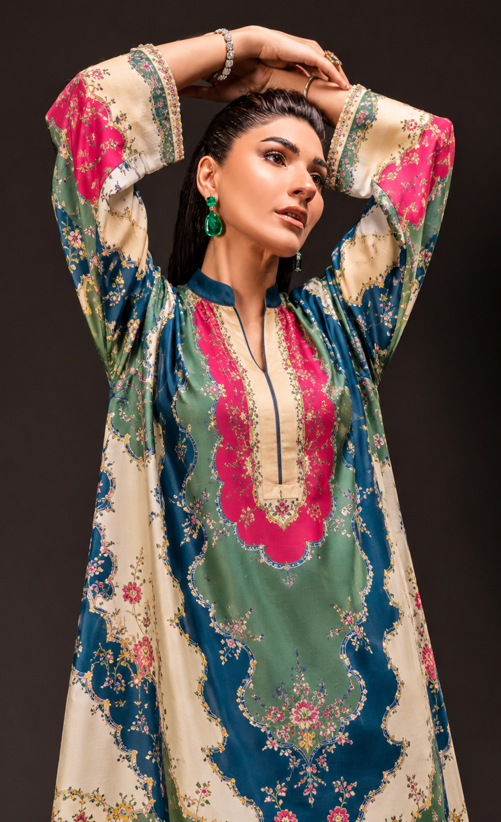Emerald Elegance Multicolor Silk Kaftan